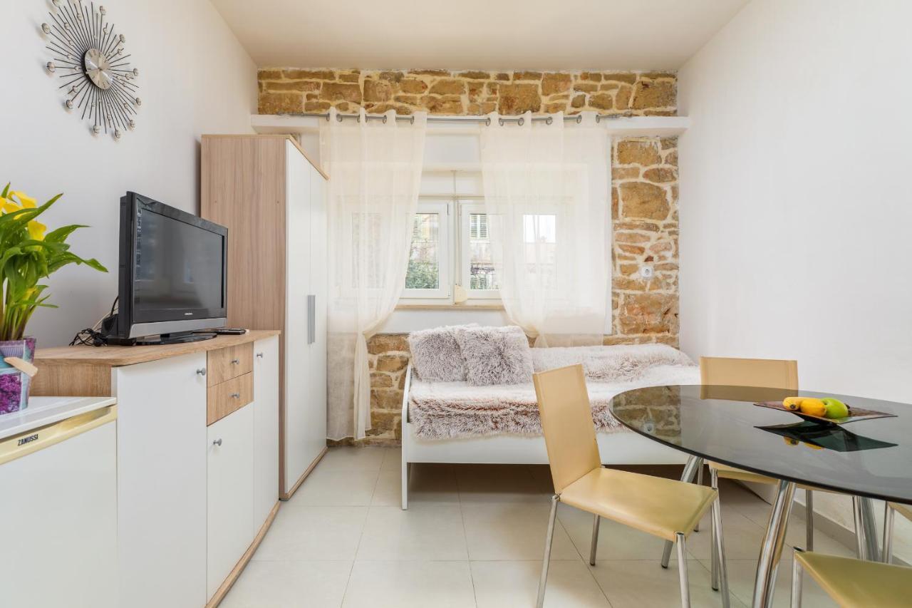 Apartment Nikola Fažana Kültér fotó
