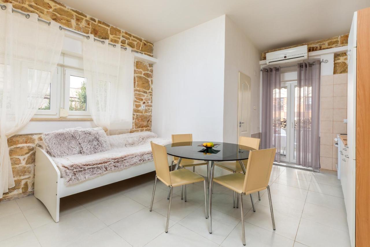 Apartment Nikola Fažana Kültér fotó